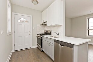 3620 N Marshfield Ave, Unit 3A in Chicago, IL - Building Photo