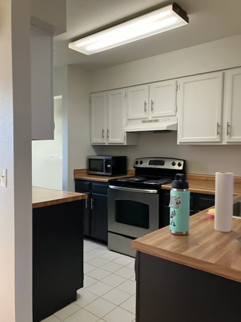 6804 S Independence St in Littleton, CO - Building Photo