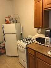 1630 Commonwealth Ave, Unit 1626-9 in Boston, MA - Foto de edificio - Building Photo