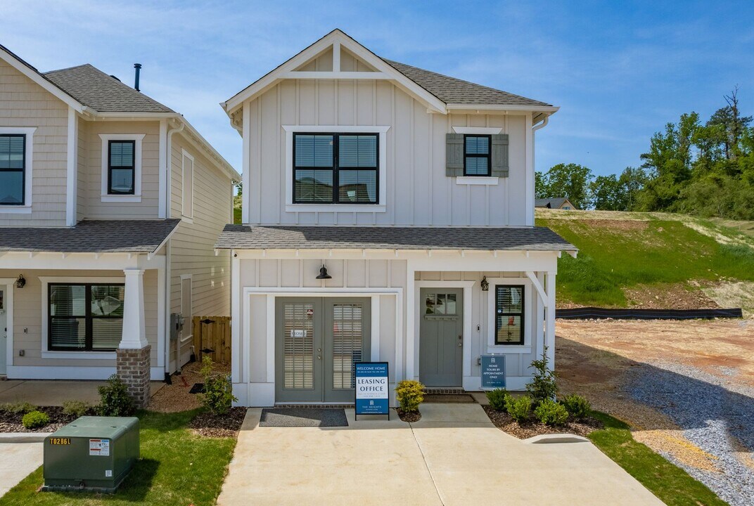 4247 Brevard Blvd in Irondale, AL - Building Photo