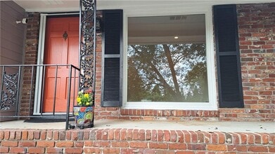 1176 Converse Dr NE in Atlanta, GA - Building Photo - Building Photo