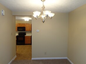 7601 Eben Dr in Charlotte, NC - Building Photo - Building Photo