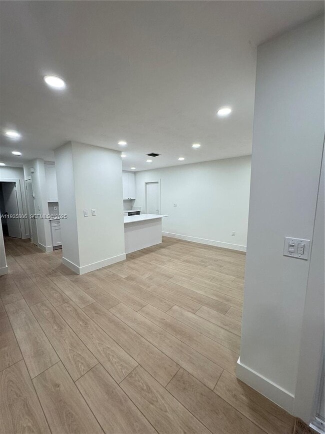 828 El Rado St in Coral Gables, FL - Building Photo - Building Photo