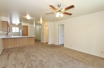 551 N Moffatt Ave in Emmett, ID - Building Photo - Building Photo