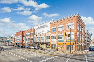 2730 Sidney St in Pittsburgh, PA - Building Photo - Building Photo