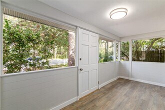 1435 NW 7th Ave in Gainesville, FL - Building Photo - Building Photo