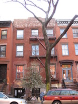 172 Bergen St Apartments