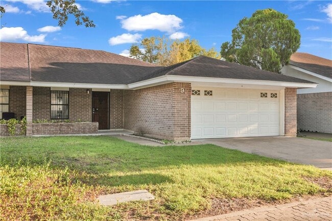 17 South Dr in Pharr, TX - Building Photo - Building Photo