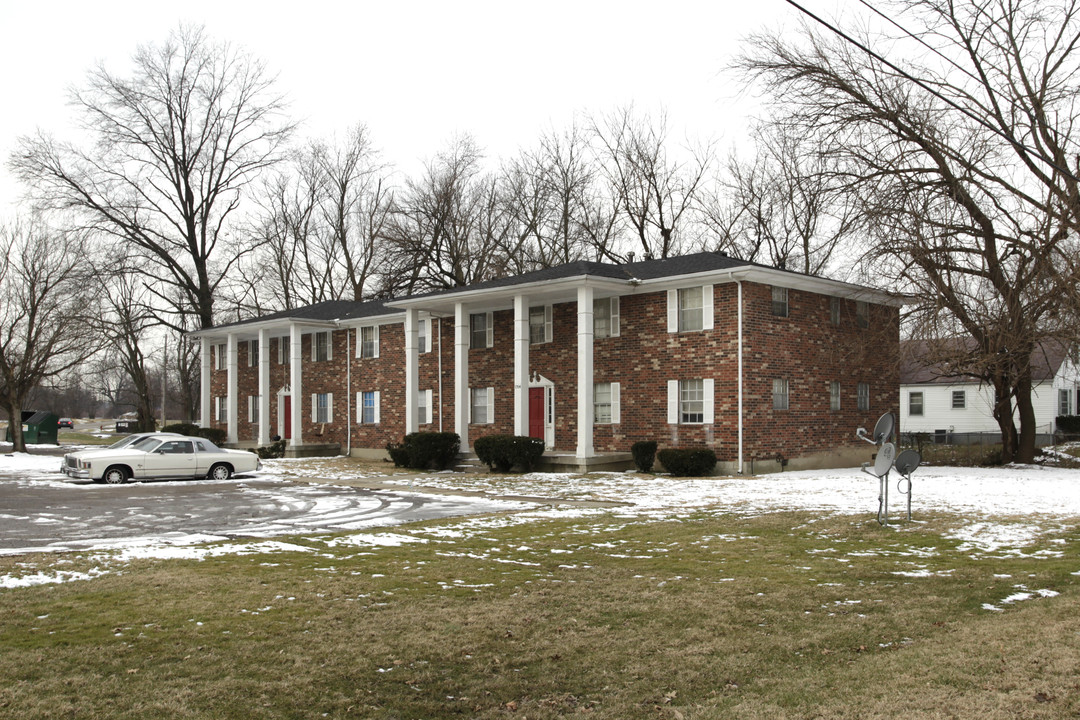 1704 Sadie Ave in Louisville, KY - Building Photo