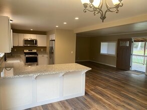 4695 Sylar Ln in Kelseyville, CA - Building Photo - Building Photo