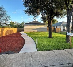 2409 W Hackberry Ave in McAllen, TX - Building Photo - Building Photo
