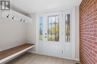 1645 Ravins Pl in Ottawa, ON - Building Photo - Building Photo