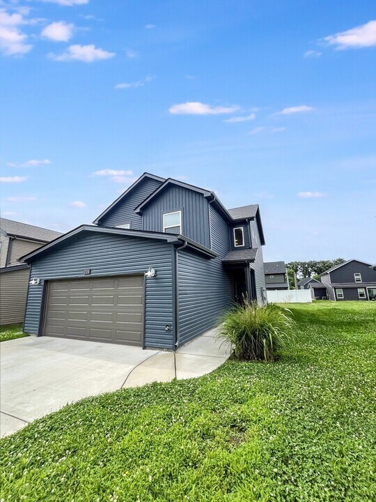 224 Notgrass Rd in Clarksville, TN - Building Photo