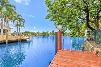 2650 Scott St in Hollywood, FL - Building Photo - Building Photo