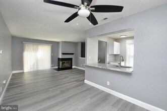 1806B Ralston Dr in Mount Laurel, NJ - Building Photo - Building Photo
