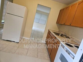 1321 W 25th St in West Palm Beach, FL - Building Photo - Building Photo