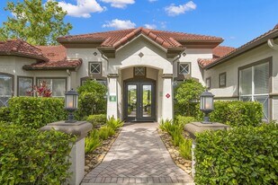 Egrets Landing Apartments in Palm Harbor, FL - Building Photo