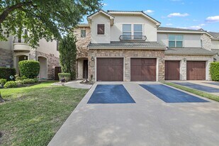 2561 Fountain Cove in Carrollton, TX - Building Photo