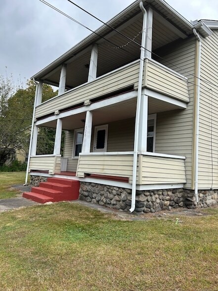 property at 508 S Main St