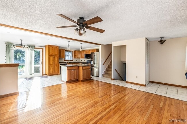 property at 39 Vermont Pl