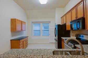 21507 Rainfall Park Dr in Spring, TX - Foto de edificio - Building Photo