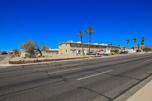 Kenmar Apartments in Lake Havasu City, AZ - Building Photo