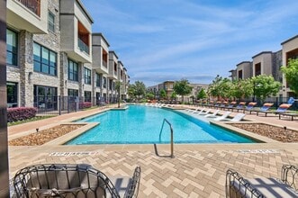 Boardwalk at Mercer Crossing in Farmers Branch, TX - Building Photo - Building Photo