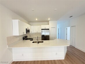 4717-4719 28th St SW in Lehigh Acres, FL - Building Photo - Building Photo