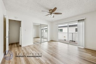 Newport Terrace Apartments in Newport Beach, CA - Building Photo