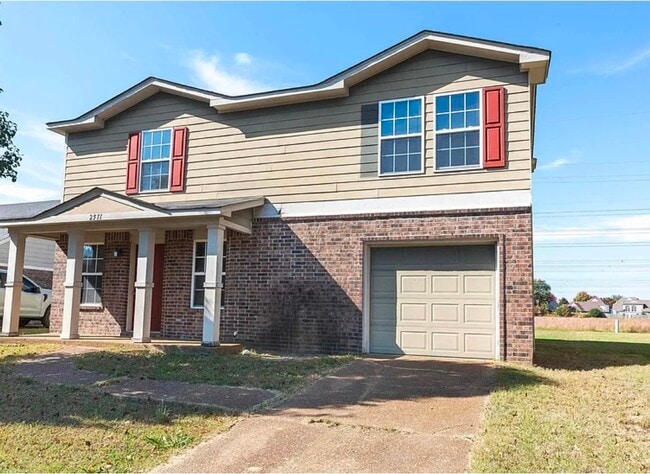 property at 2571 Boxford Ln