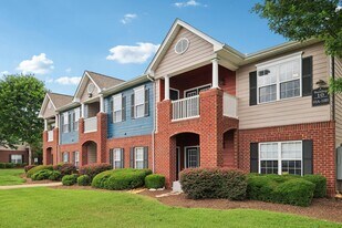 Cross Creek at Murfreesboro in Murfreesboro, TN - Building Photo