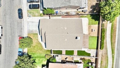 5220 Holstein St in Riverside, CA - Building Photo - Building Photo