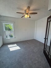 504 N Roosevelt Ave in Bloomington, IL - Building Photo - Building Photo