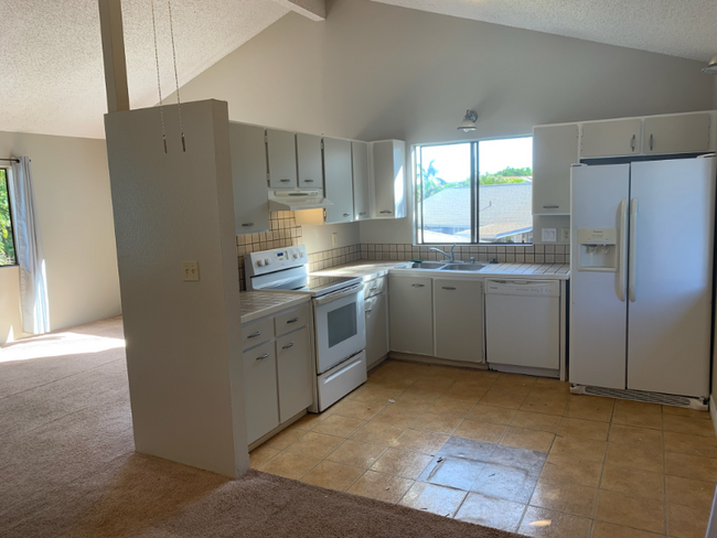 279 Lakau Pl-Unit -Main in Kihei, HI - Building Photo - Building Photo