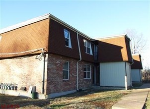 Meramec Valley Apartments in Arnold, MO - Building Photo - Building Photo