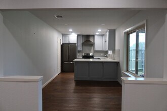 101 Travis Ln in Hewitt, TX - Building Photo - Building Photo