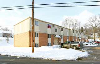 Oak Hill Manor Apartments