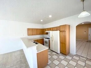 7176 Husky Dr NE in Rio Rancho, NM - Building Photo - Building Photo
