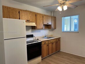 17982 SW 296th St in Homestead, FL - Foto de edificio - Building Photo