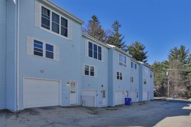 property at 186 Dunbarton Rd