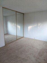 724 Woodside Ln E, Unit #4 in Sacramento, CA - Building Photo - Building Photo