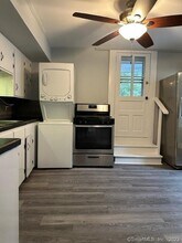 20-22-22 Allen St in Winchester, CT - Building Photo - Building Photo