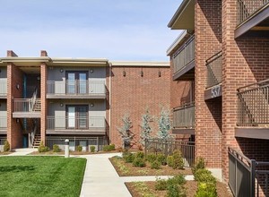 Pendleton Flats in Kansas City, MO - Foto de edificio - Building Photo
