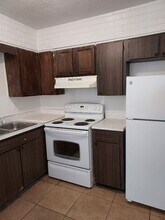 201 Nancy Dr in Daytona Beach, FL - Building Photo - Building Photo