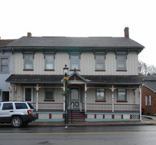 128-134 W Bishop St Apartments