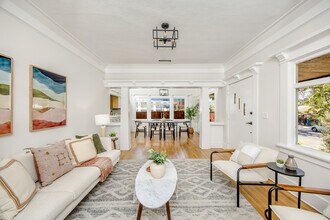 407 Benton Wy in Los Angeles, CA - Building Photo - Building Photo