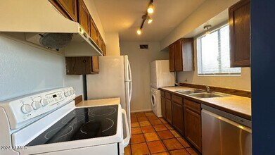 4305 Ave Palermo, Unit C in Sierra Vista, AZ - Building Photo - Building Photo