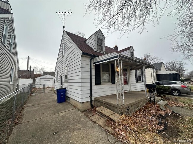 7785 Mettetal St in Detroit, MI - Building Photo - Building Photo
