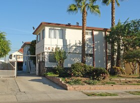 1520 3rd Ave in Los Angeles, CA - Building Photo