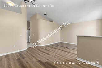 10226 Charleston Corner Rd in Tampa, FL - Building Photo - Building Photo